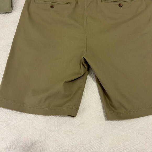 Men's Tommy Bahama Shorts - Picture 4 of 6